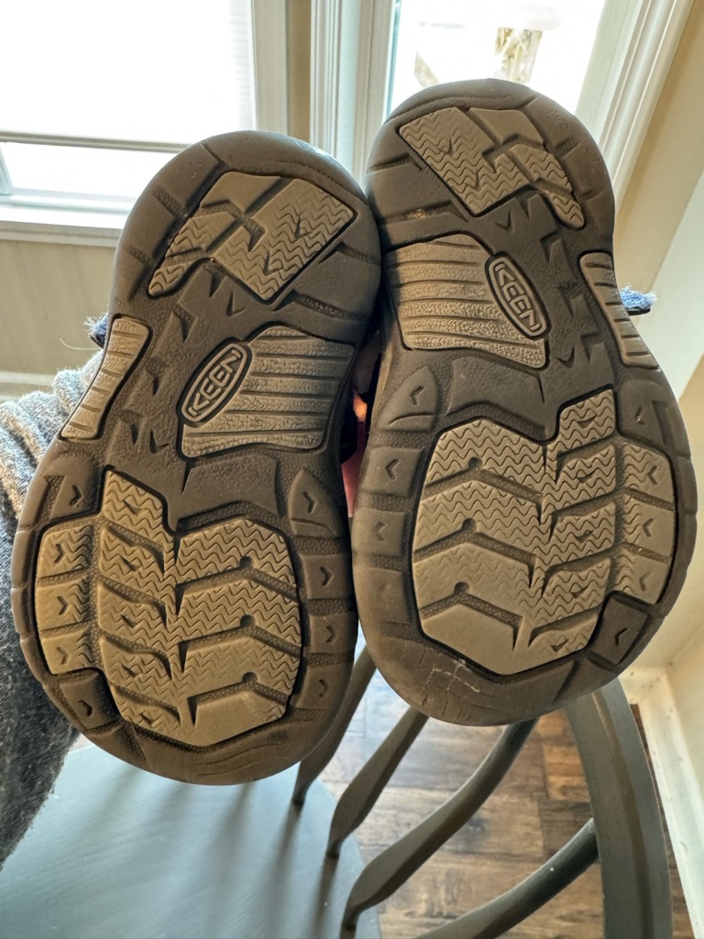 Keen Navy Blue Kids Closed-Toe Sandals with Yellow Accent - Picture 4 of 4